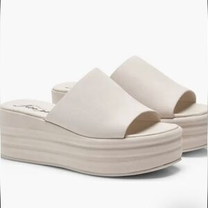 Free People Harbor Leather Platform Slide Sandals, White. Size 41 Euro/10 US